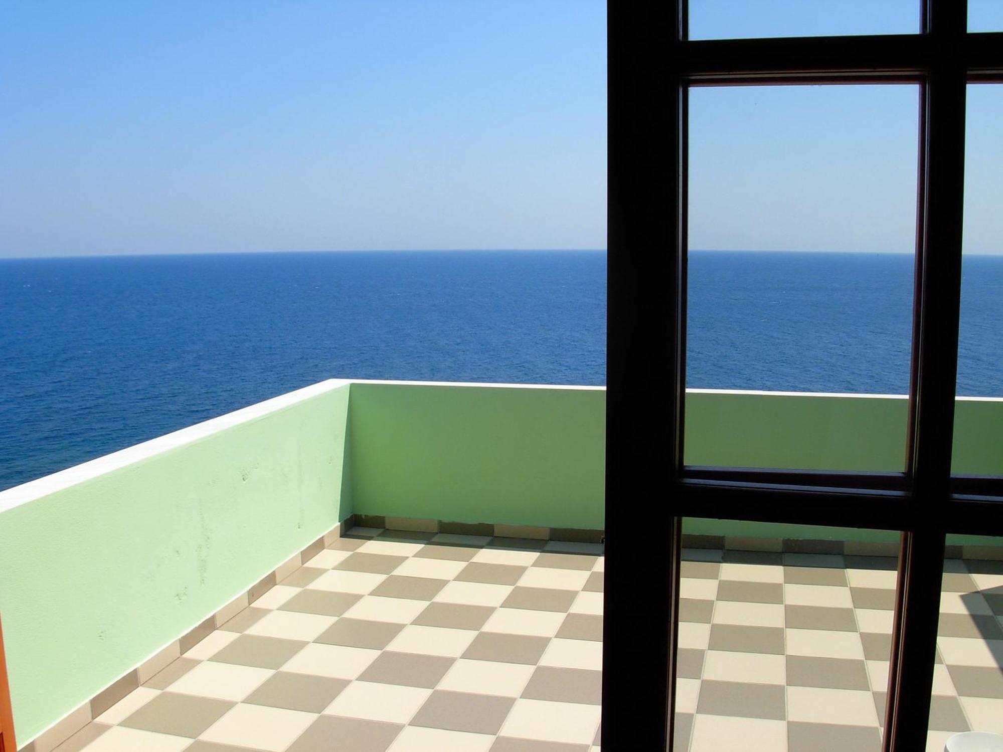 Faros Hotel Milopotamos  Exterior photo